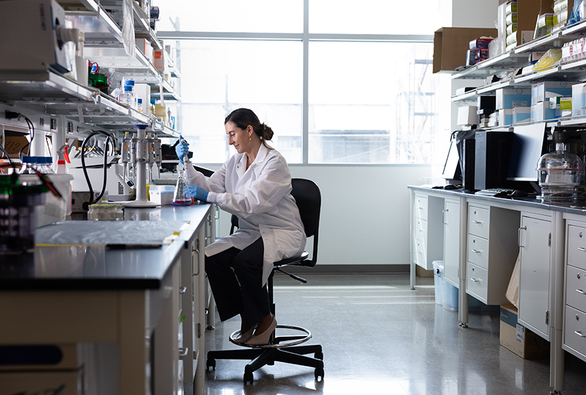 Lucio Peixoto, PhD in her lab at Washington State University in Spokane, Washington.