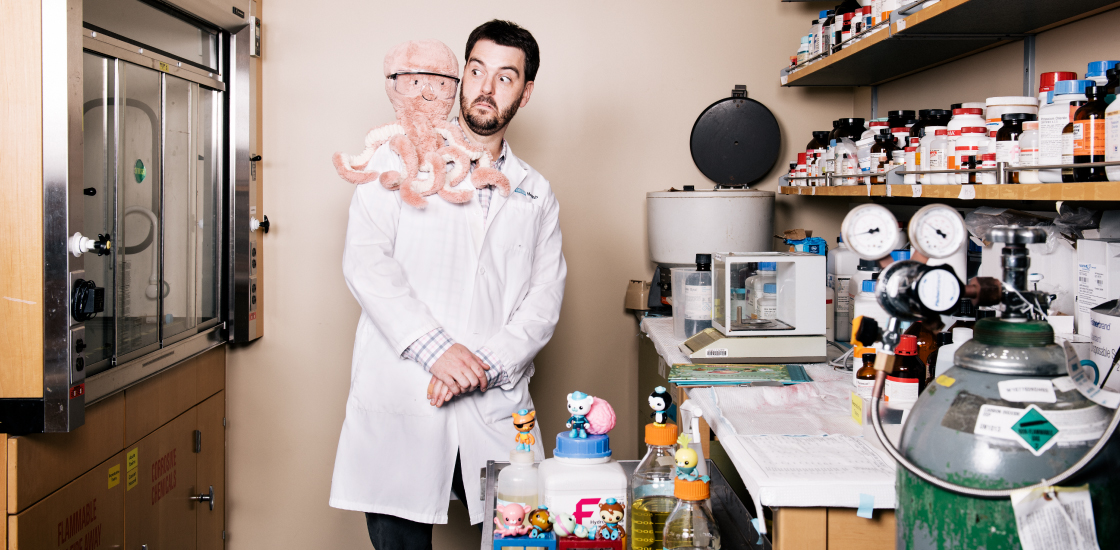 Portrait of Dr. Michael Gandal in his lab.