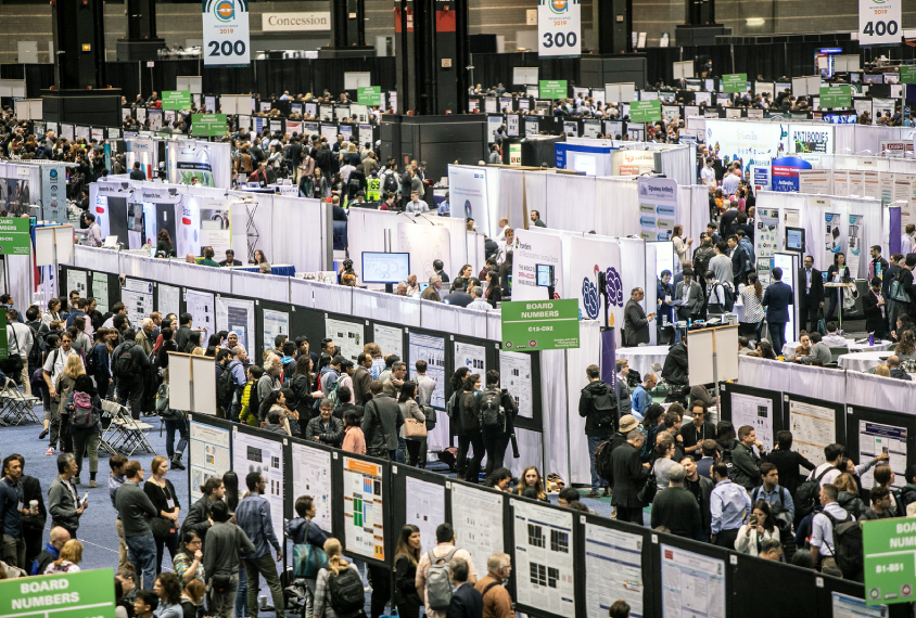 Poster session at Society for Neuroscience meeting in large conference hall