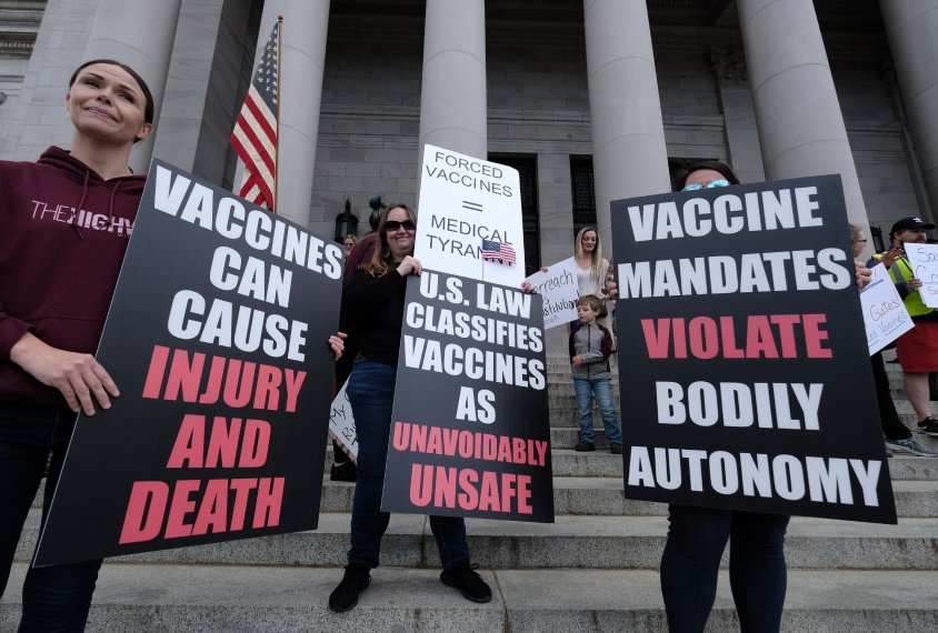anti vaccine protesters
