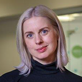 Headshot of Amy Pearson