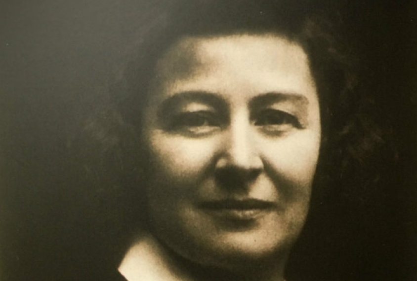 Sepia toned photo of Grunya Sukhareva in 1928