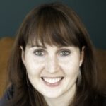 Headshot of Emily Anthes.