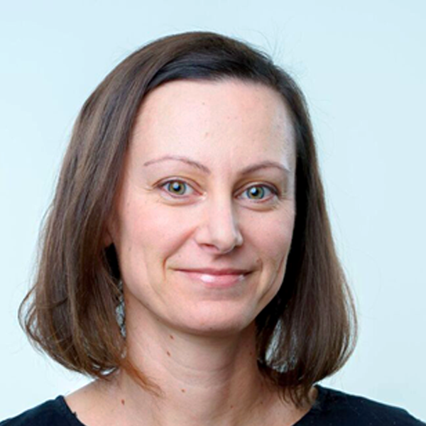Kristen Lyall.