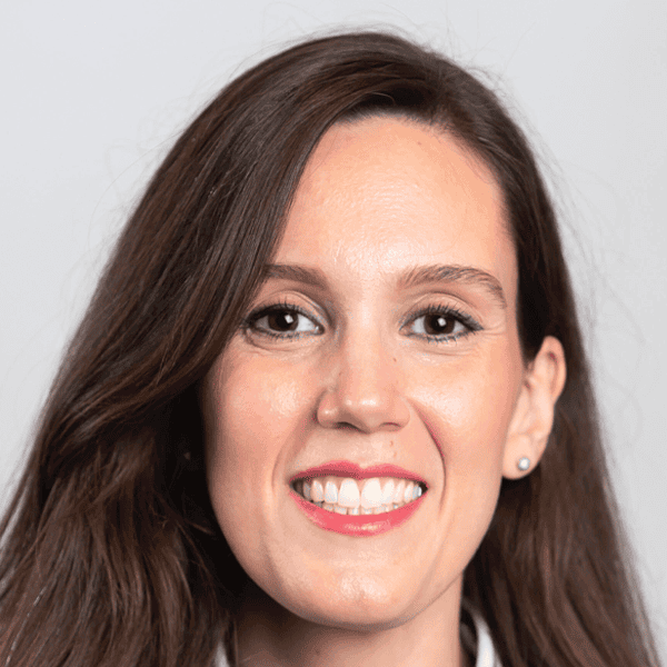 Ana Inacio.