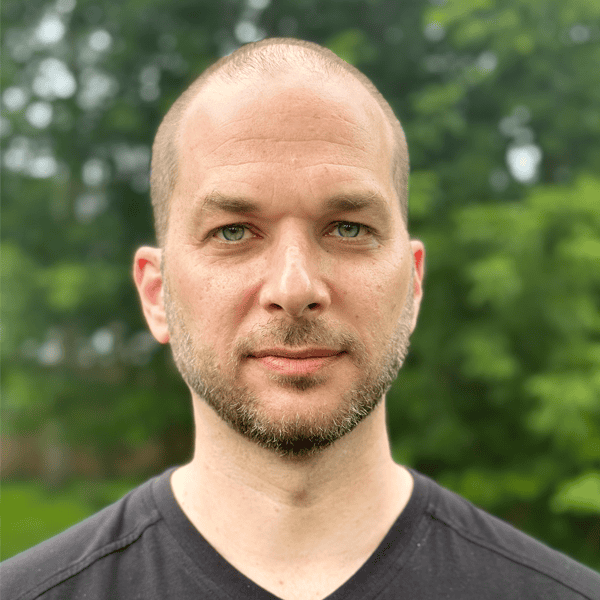 Ariel Zylberberg headshot.